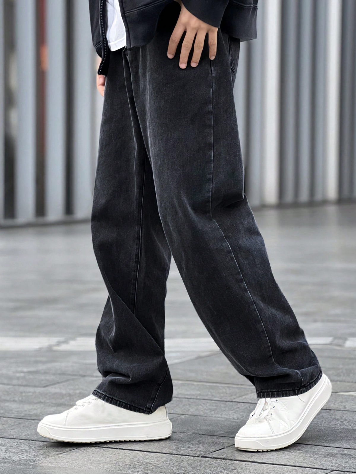 Men's Grey Baggy Straight Leg Jeans – Loose Fit Casual Denim